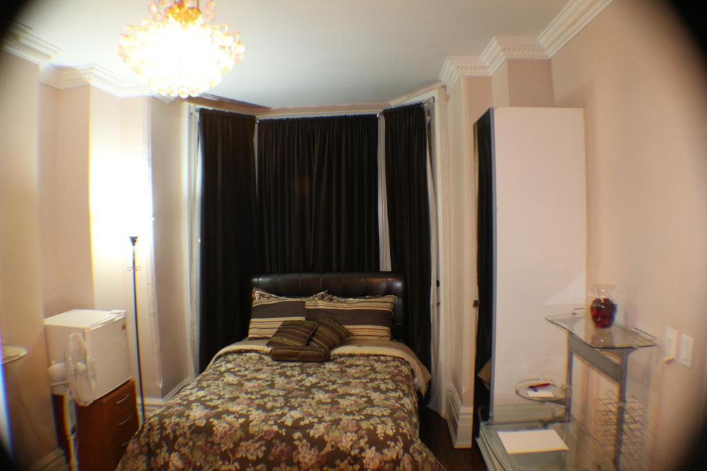 Comfy Guesthouse & Suite Toronto Habitación foto